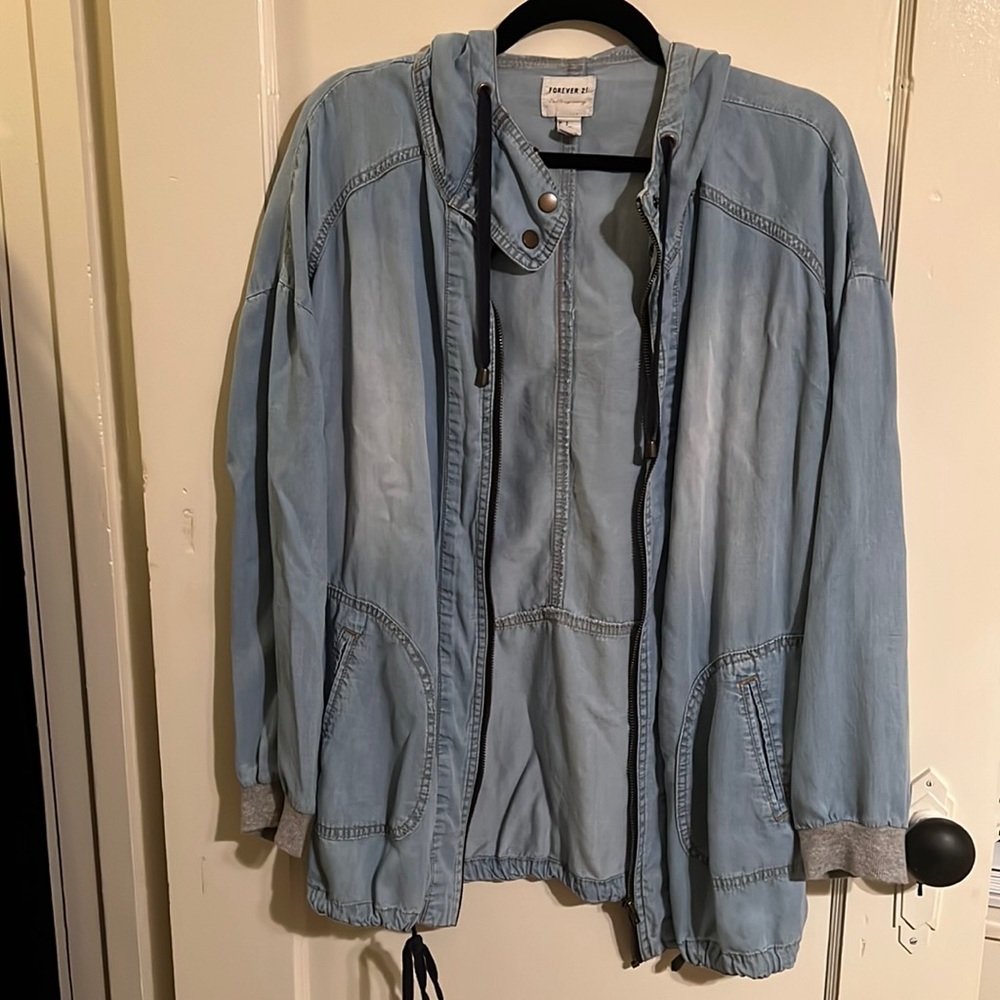 Forever 21 light denim zip up tunic top